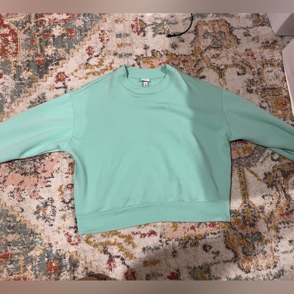 Blue Target Sweatshirt - Picture 2 of 2